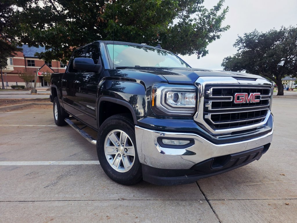 Used 2017 GMC Sierra 1500 SLE w/ SLE Value Package RWD image 8