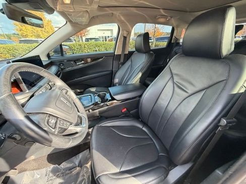 Certified 2022 Lincoln Nautilus Reserve w/ Equipment Group 201A image 15