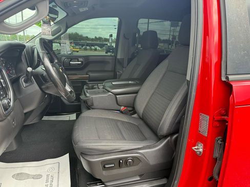 Used 2019 Chevrolet Silverado 1500 LT w/ Texas Edition AWD/4WD image 9