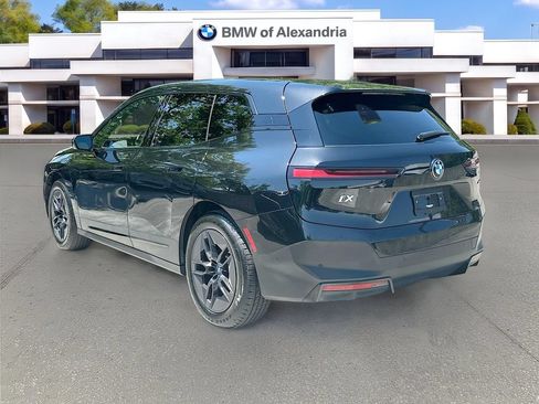 Certified 2024 BMW iX xDrive50 w/ Convenience Package AWD/4WD image 5