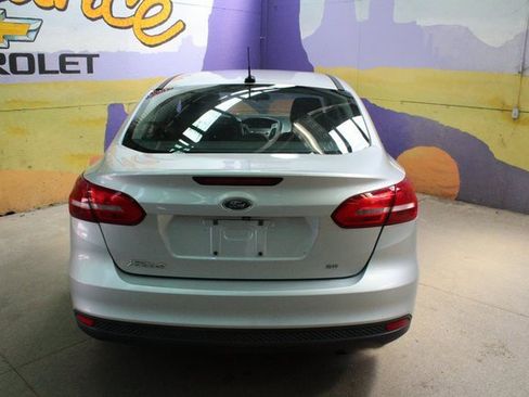 Used 2018 Ford Focus SE image 6