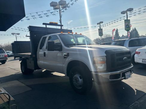 Used 2008 Ford F350 162 W.B. 4D image 2