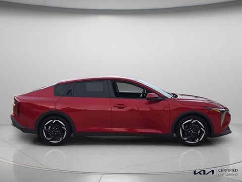 Certified 2025 Kia K4 EX FWD image 4