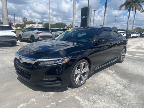 Used 2019 Honda Accord Touring image 32