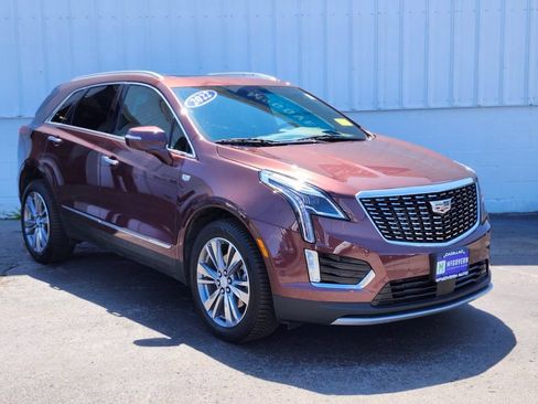 Used 2022 Cadillac XT5 Premium Luxury w/ Platinum Package AWD/4WD image 7