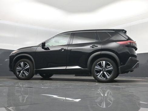 Used 2023 Nissan Rogue SL w/ SL Premium Package image 48