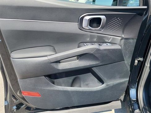 New 2026 Kia Sorento EX image 11