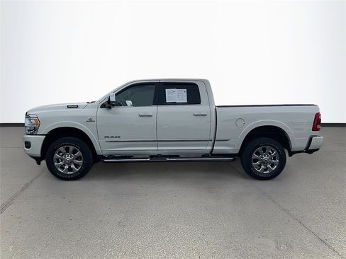 Certified 2022 RAM 3500 Limited image 4