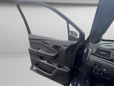 Used 2022 Honda Passport Elite image 16