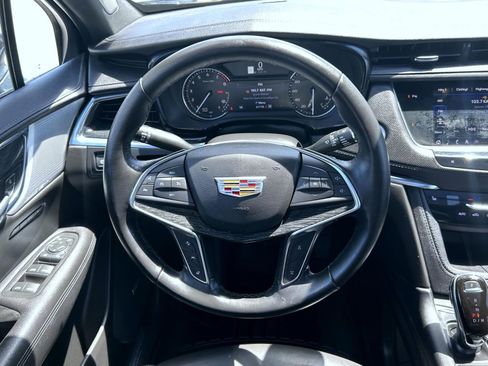 Used 2021 Cadillac XT5 Premium Luxury AWD/4WD image 15