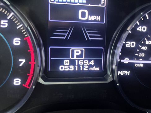 Used 2018 Subaru Forester 2.5i Touring AWD/4WD image 25