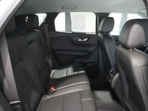 Used 2022 Chevrolet Blazer LT w/ Sound & Technology Package AWD/4WD image 17