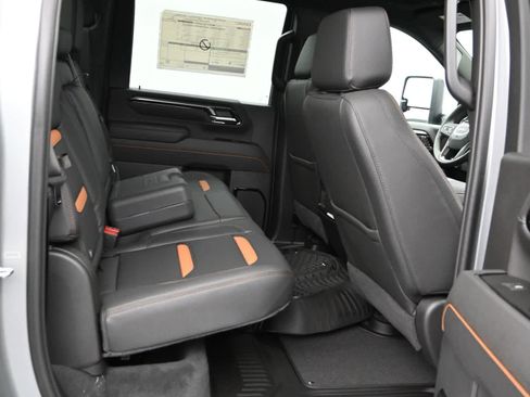 New 2026 GMC Sierra 2500 AT4 AWD/4WD image 12