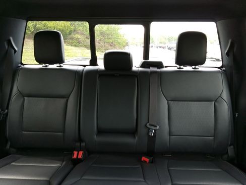 Used 2025 Ford F150 Lariat w/ Equipment Group 502A High AWD/4WD image 27
