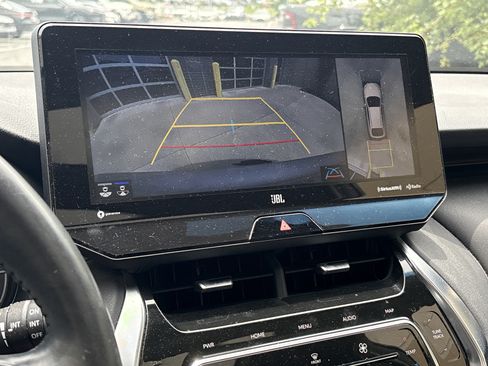 Used 2021 Toyota Venza Limited w/ Carpet Mat Package (TMS) AWD/4WD image 25