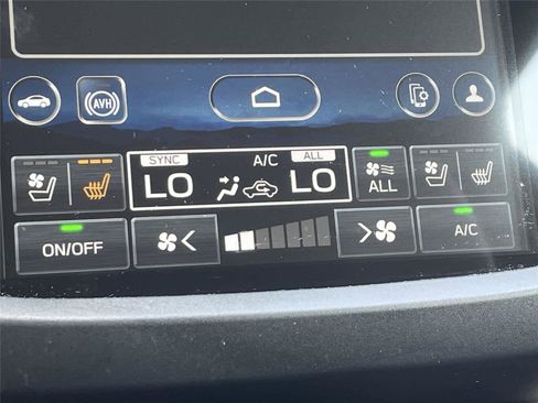 Used 2025 Subaru Forester Touring AWD/4WD image 25