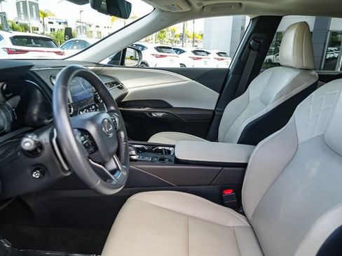 Certified 2023 Lexus RX 350 FWD w/ Accessory Package (Z1) image 21