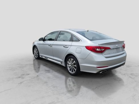 Used 2016 Hyundai Sonata Sport w/ Option Group 1V FWD image 6