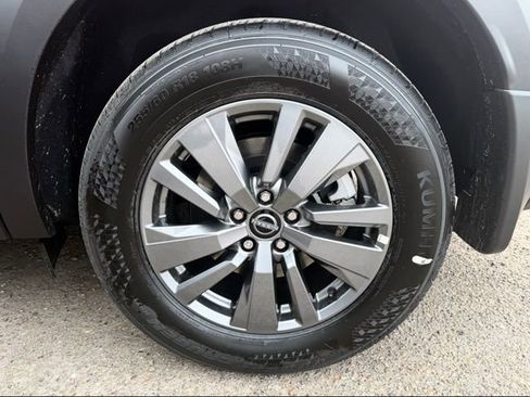 Certified 2026 Nissan Pathfinder SV FWD image 35