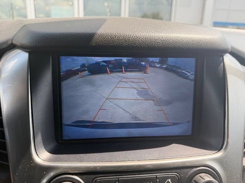 Used 2019 Chevrolet Tahoe Premier AWD/4WD image 9