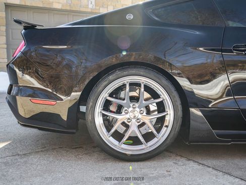 Used 2017 Ford Mustang GT Premium w/ Equipment Group 401A image 10