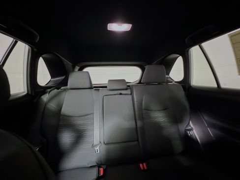 Used 2024 Toyota RAV4 SE image 33