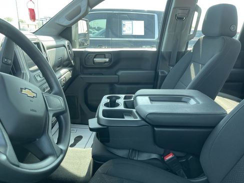 Used 2024 Chevrolet Silverado 2500 W/T w/ WT Fleet Convenience Package AWD/4WD image 5