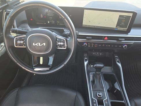 Used 2025 Kia Sorento S w/ Panoramic Sunroof Package FWD image 27