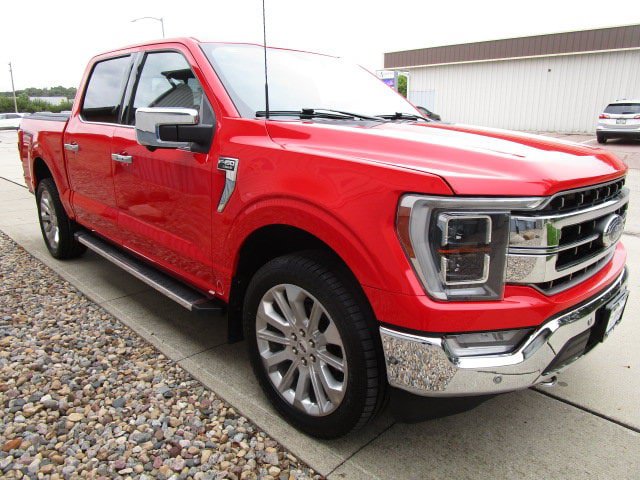 Used 2023 Ford F150 Lariat w/ Equipment Group 502A High AWD/4WD image 3