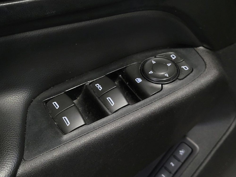 Used 2018 Chevrolet Equinox Premier w/ Infotainment II Package AWD/4WD image 27