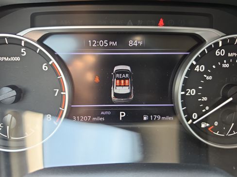 Used 2023 Nissan Rogue SV AWD/4WD image 23