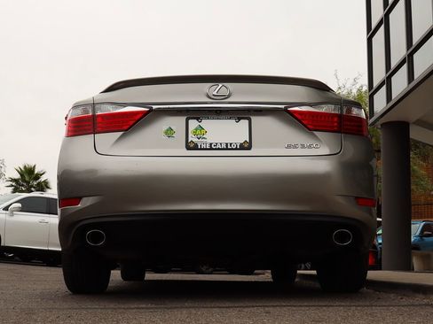 Used 2015 Lexus ES 350 FWD image 12