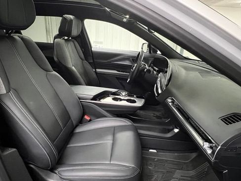 Certified 2024 Cadillac Lyriq Tech w/ Driver Assist Package AWD/4WD image 16