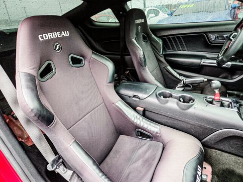 Used 2017 Ford Mustang GT Premium w/ GT Performance Package image 12