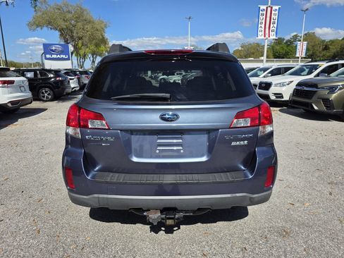 Used 2013 Subaru Outback 2.5i Premium w/ Popular Pkg 3 AWD/4WD image 4