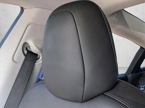 Used 2021 Tesla Model 3 Standard Range Plus RWD image 14