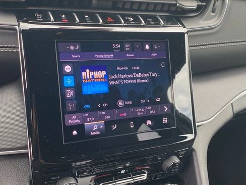 New 2025 Jeep Grand Cherokee L Altitude AWD/4WD image 21