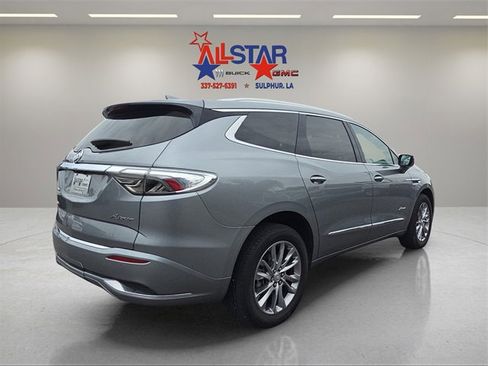 Used 2023 Buick Enclave Avenir w/ Avenir Technology Package image 7
