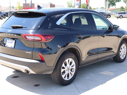 Used 2023 Ford Escape Active w/ Tech Pack #2 image 6