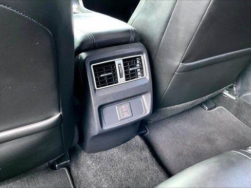 Used 2018 Nissan Maxima SR FWD image 38