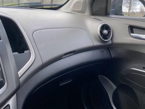 Used 2016 Chevrolet Sonic LT image 14