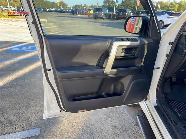 Used 2013 Toyota 4Runner Limited RWD image 15