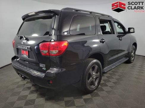 Used 2017 Toyota Sequoia SR5 image 8