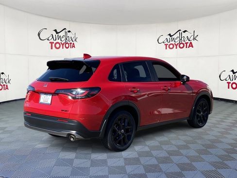 Used 2024 Honda HR-V Sport image 7