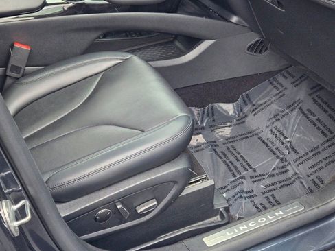 Used 2021 Lincoln Nautilus Reserve w/ Cargo Utility Package image 6