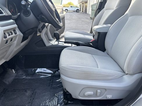 Used 2016 Subaru Forester 2.5i Premium AWD/4WD image 24