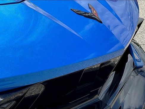Used 2025 Chevrolet Corvette Stingray Preferred Cpe w/ 2LT RWD image 21
