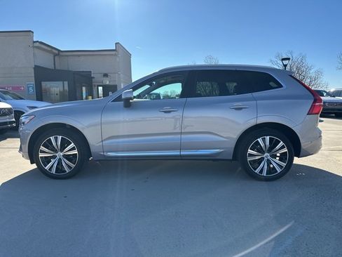 Certified 2023 Volvo XC60 B5 Plus image 5