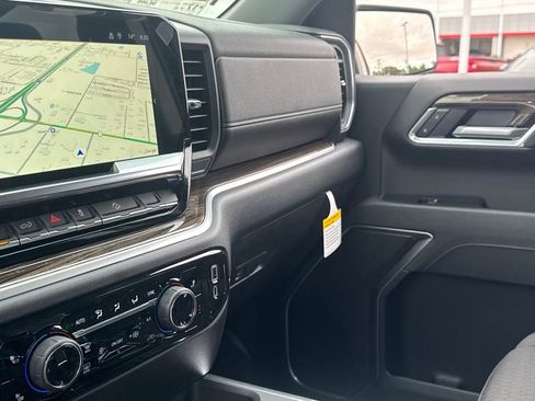 New 2026 Chevrolet Silverado 1500 LT AWD/4WD image 19