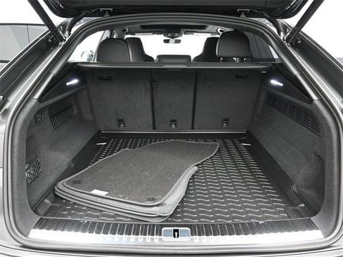 New 2026 Audi RS Q8 performance image 12